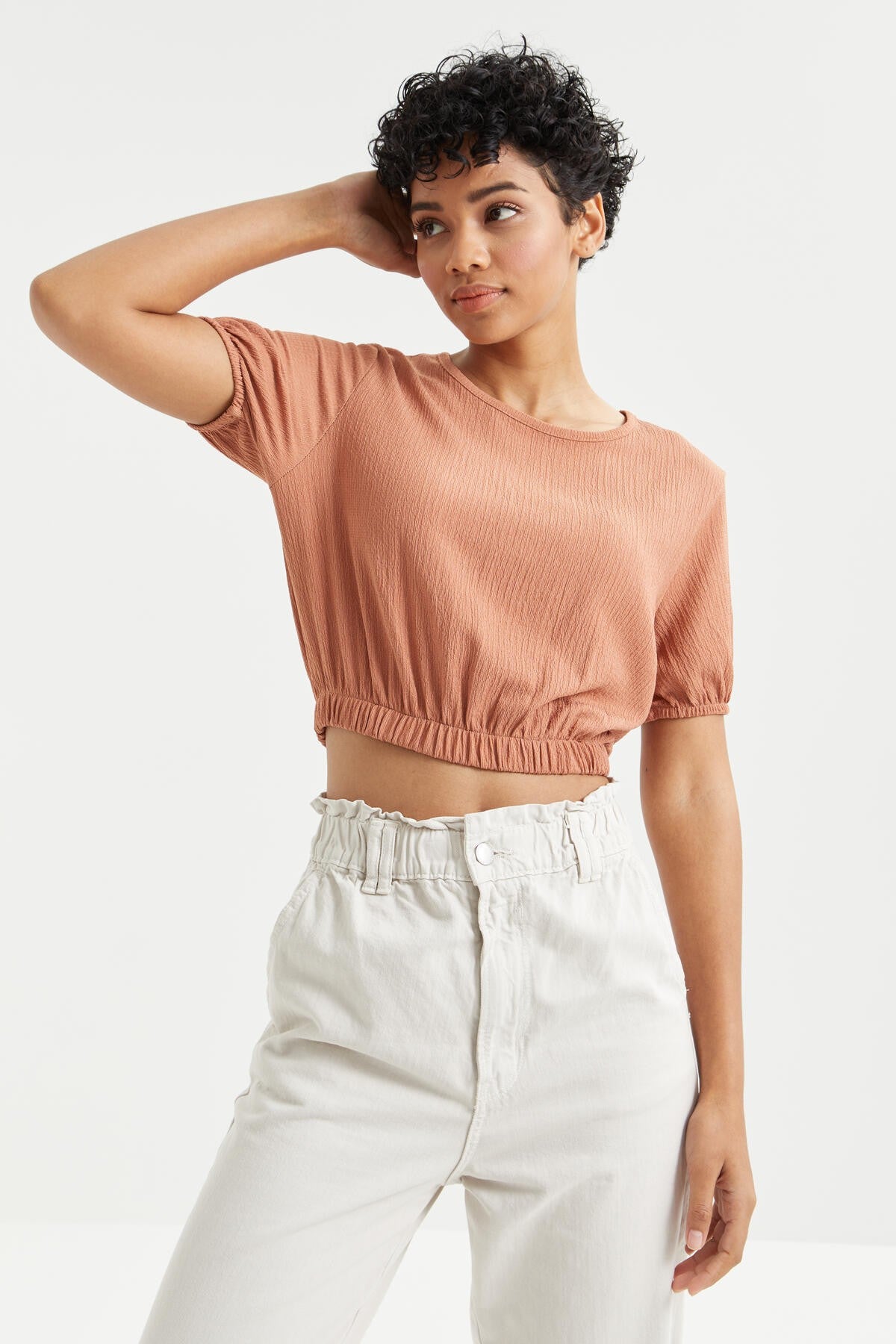 Cinnamon Balloon Sleeve O Neck Elastic Waist Crinkled Fabric Women's Crop Top T-Shirt - 97221