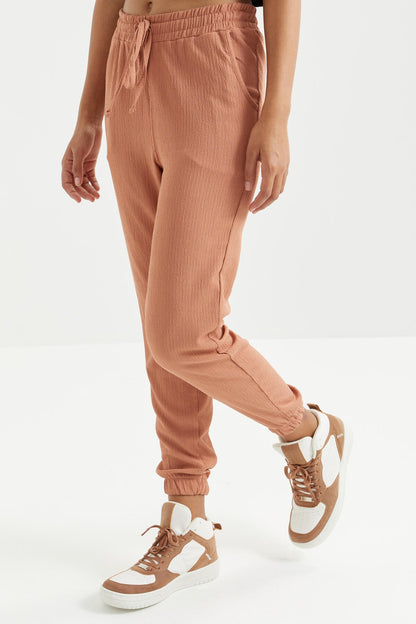 Cinnamon Waist-Gathered Laced Jogger Crinkled Fabric Women's Tracksuit Bottom - 94620
