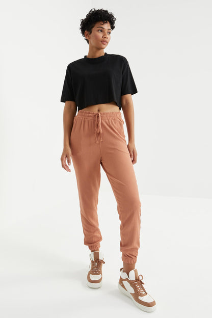 Cinnamon Waist-Gathered Laced Jogger Crinkled Fabric Women's Tracksuit Bottom - 94620