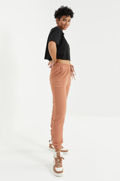 Cinnamon Waist-Gathered Laced Jogger Crinkled Fabric Women's Tracksuit Bottom - 94620