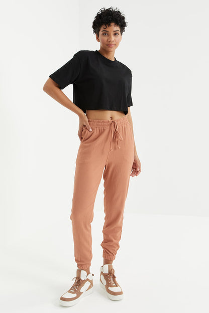 Cinnamon Waist-Gathered Laced Jogger Crinkled Fabric Women's Tracksuit Bottom - 94620