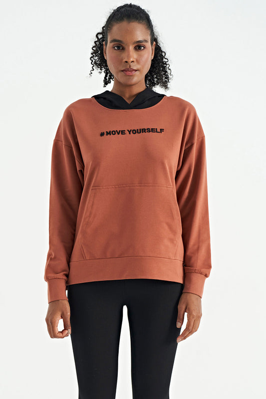 Cinnamon Women's Hooded Kangaroo Pocket Women's Oversize Sweatshirt - 97161