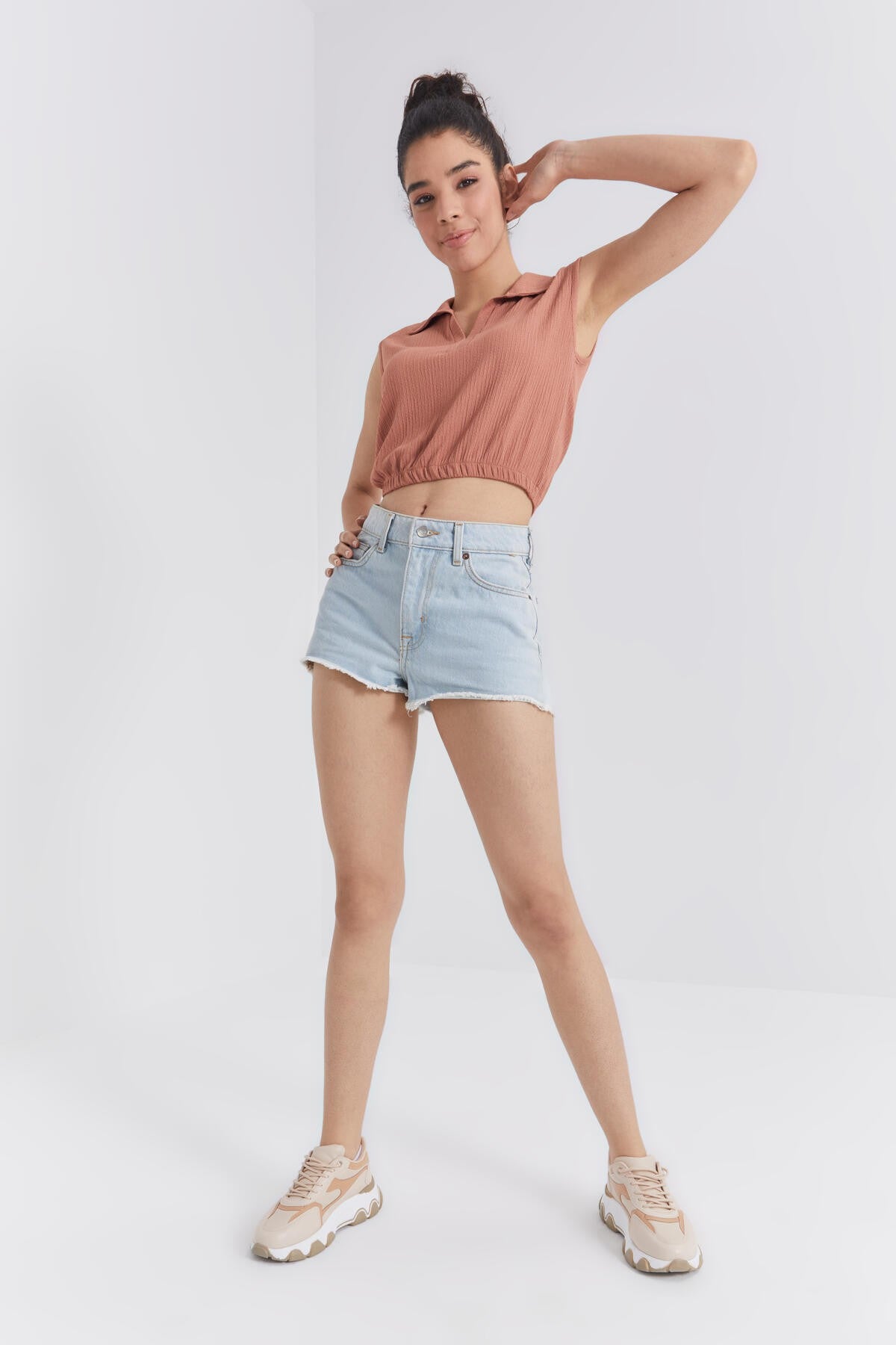 Cinnamon Polo Collar Elastic Waist Crinkle Fabric Women's Crop Top T-Shirt - 97223
