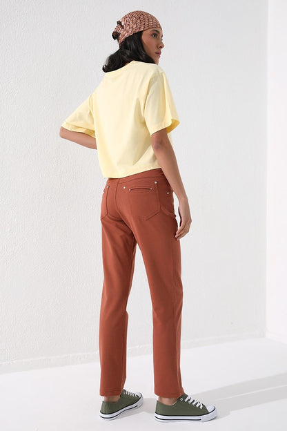 Cinnamon Stone Detailed Pocketed Comfort Fit Classic Cuff Women's Tracksuit Bottom - 94007