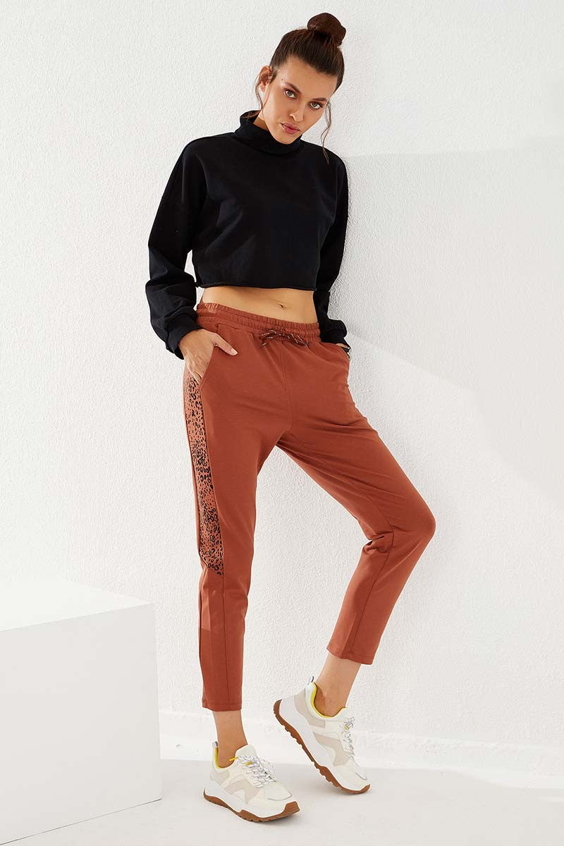 Cinnamon Sides Leopard Print Comfort Fit Slim Leg Women's Tracksuit Bottom - 94572