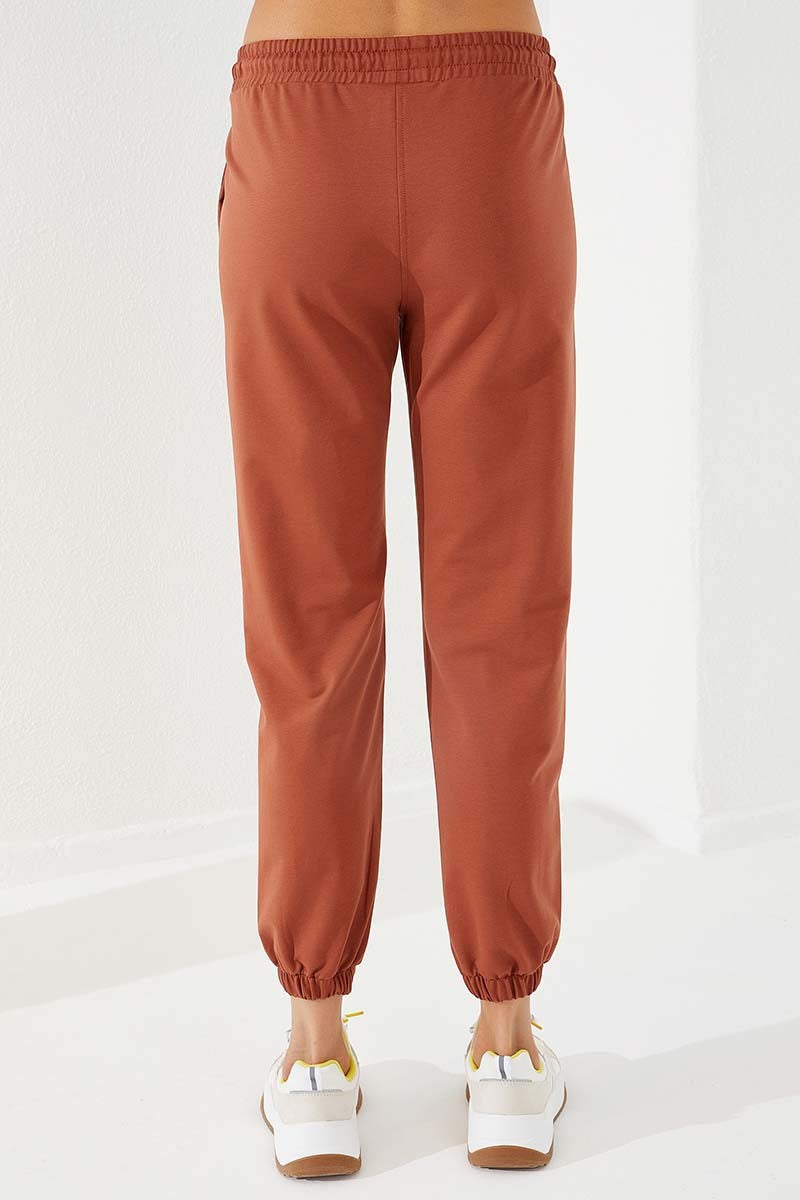 Cinnamon High Waist Embroidered Comfort Fit Elastic Ankle Women's Tracksuit Bottom - 94573