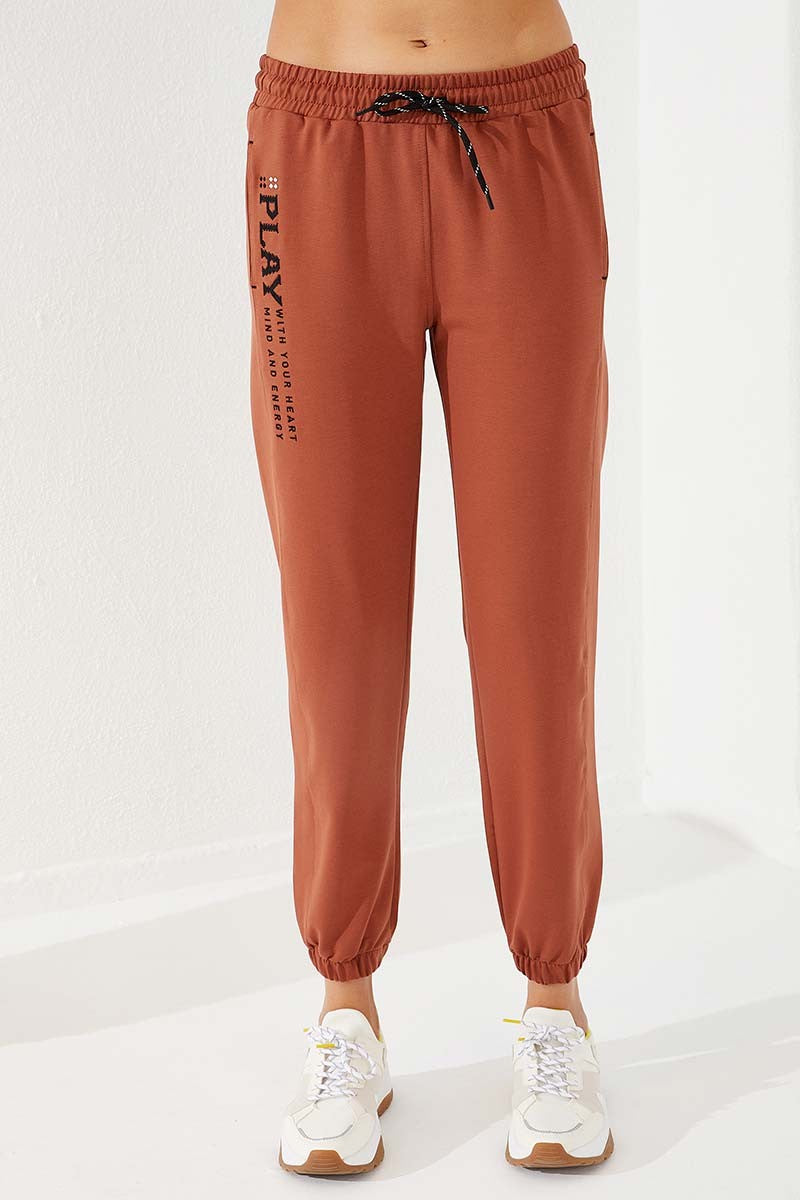 Cinnamon High Waist Embroidered Comfort Fit Elastic Ankle Women's Tracksuit Bottom - 94573