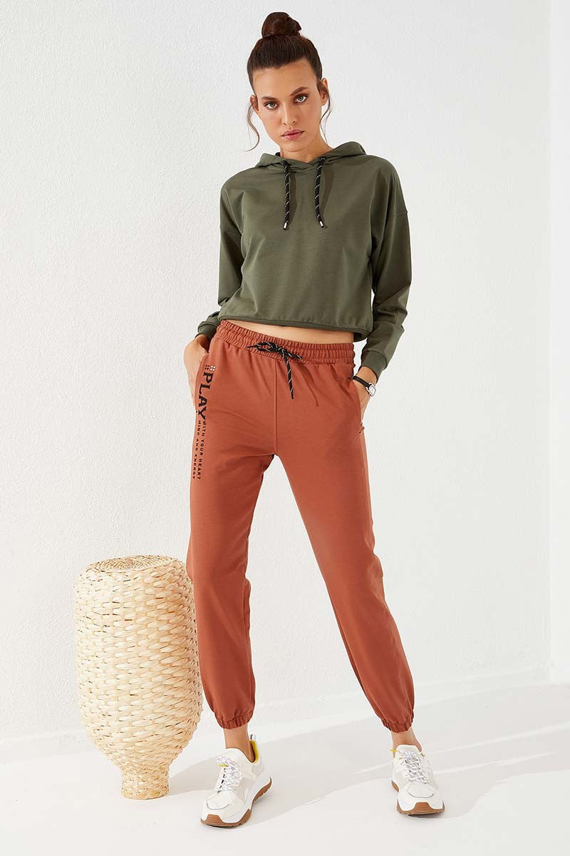 Cinnamon High Waist Embroidered Comfort Fit Elastic Ankle Women's Tracksuit Bottom - 94573