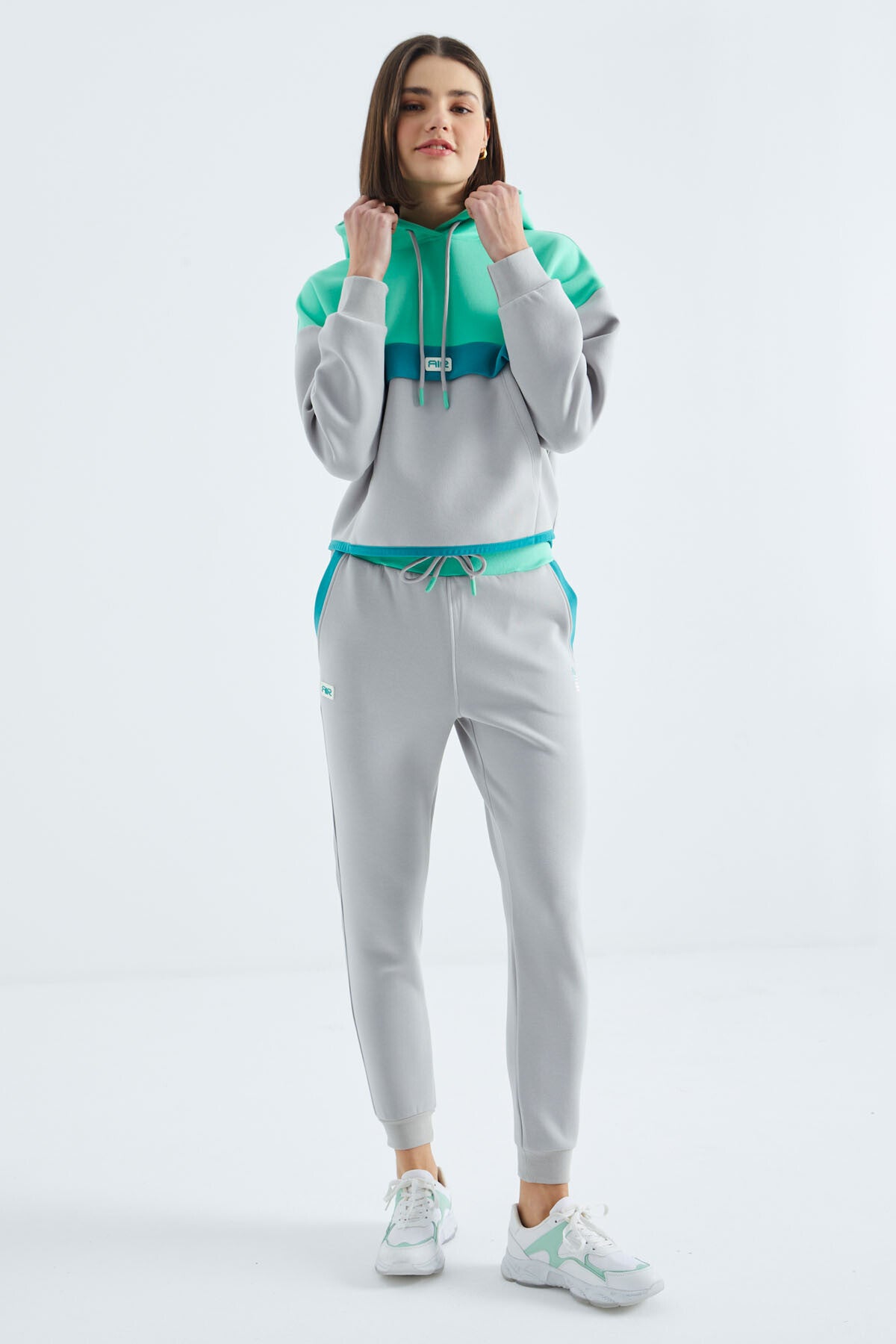Stone Hooded Cotton Color Block Women's Tracksuit Set - 95327