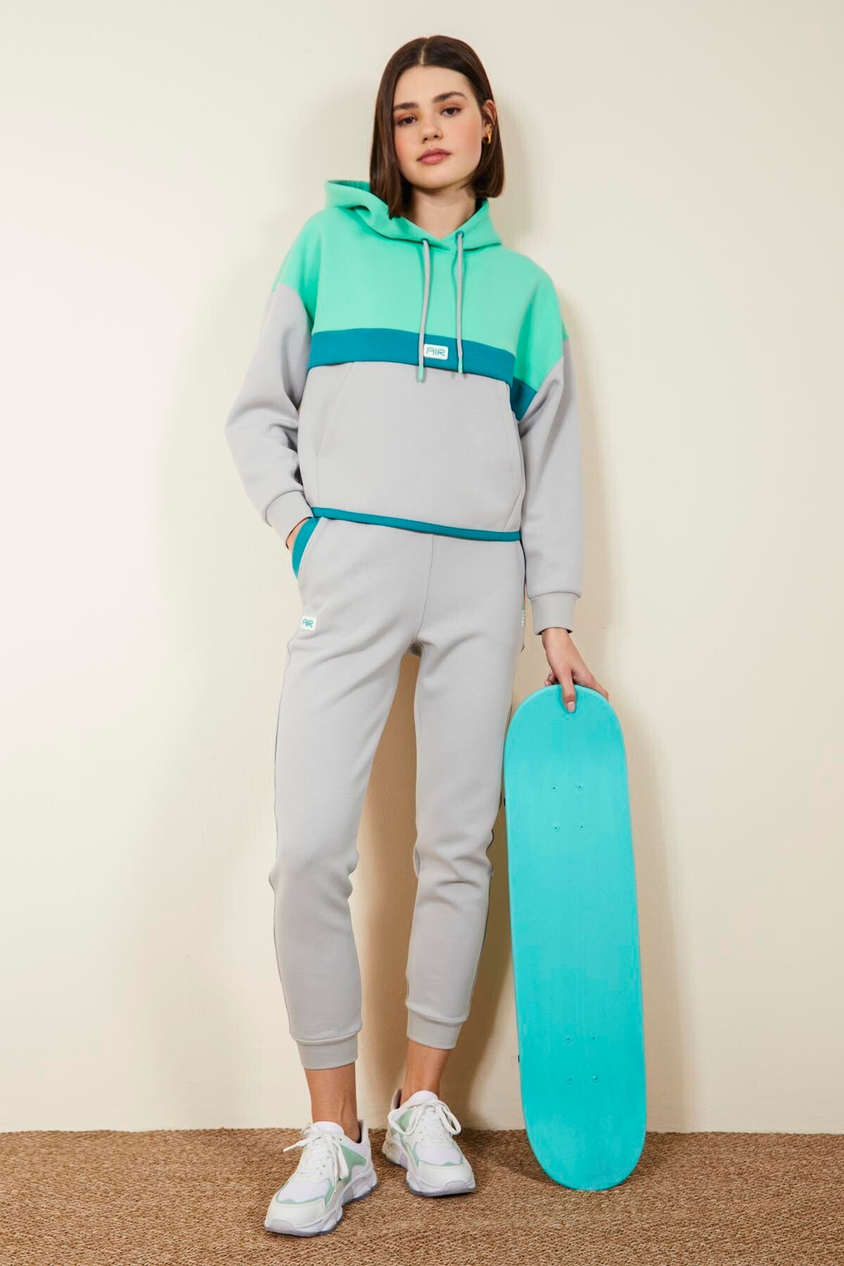 Stone Hooded Cotton Color Block Women's Tracksuit Set - 95327