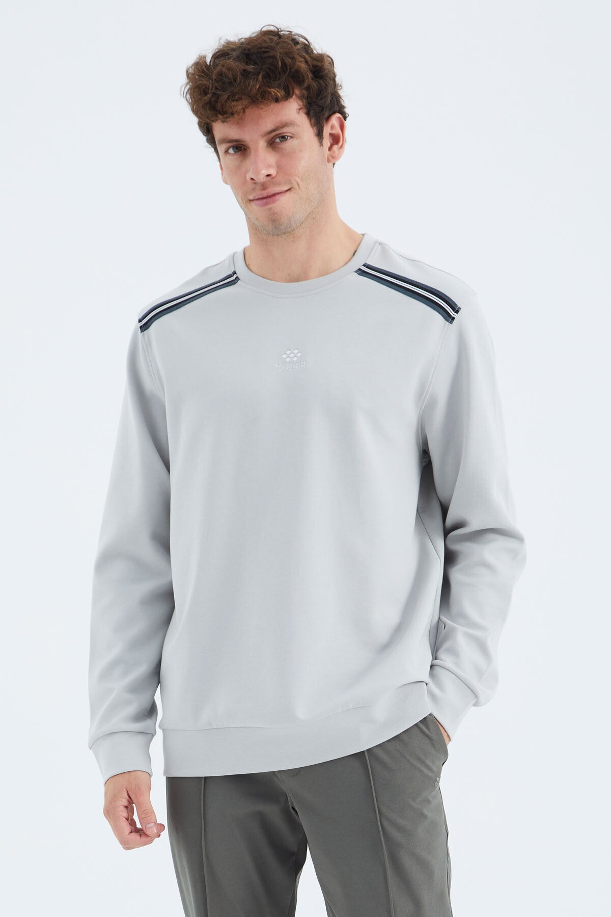 Stone O Collar Shoulder Strip Detailed Relax Fit Men's Sweatshirt - 88279