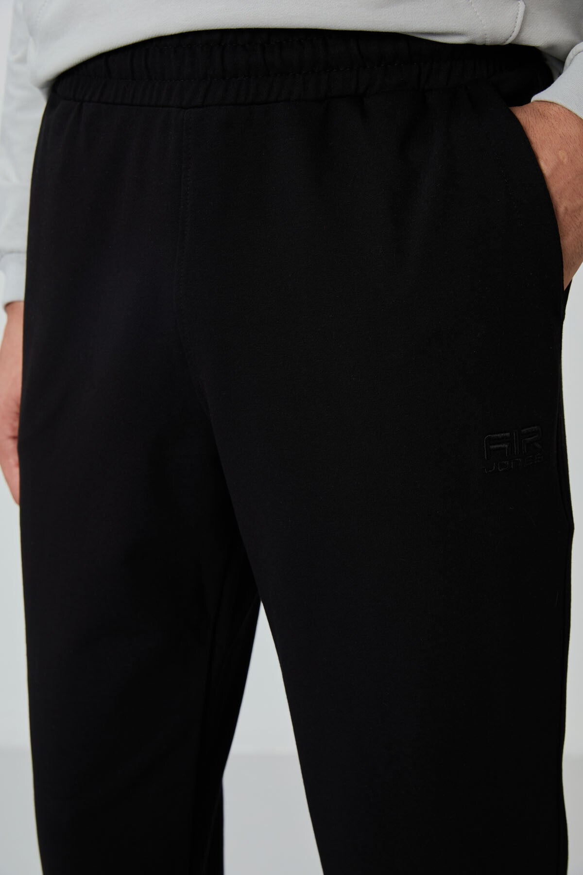 Herbert Stone - Black High Collar Tracksuit Set - 85233