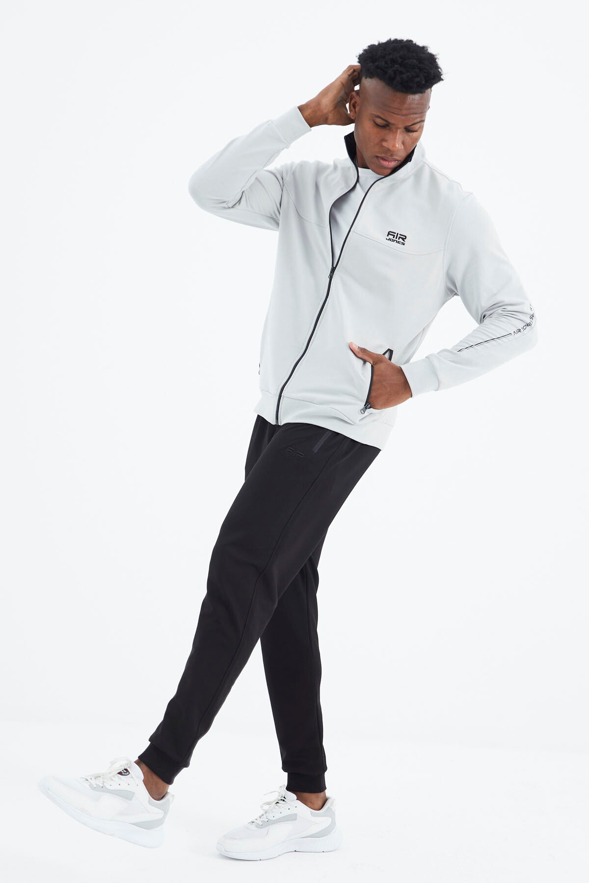 Igor Stone - Black Standard Mold Tracksuit Set - 85229