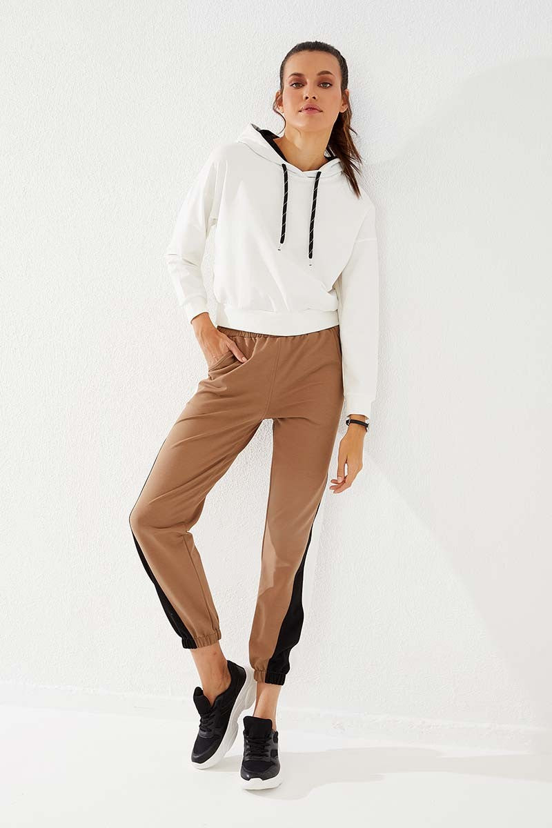 Earth Two-Tone Striped Comfort Fit Elastic Cuff Women's Tracksuit Bottom - 94582