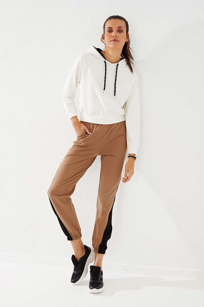 Earth Two-Tone Striped Comfort Fit Elastic Cuff Women's Tracksuit Bottom - 94582