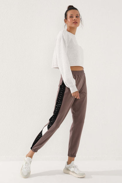 Striped Earth Detailed Jogger Comfort Fit Elastic Cuff Women's Tracksuit Bottom - 94579