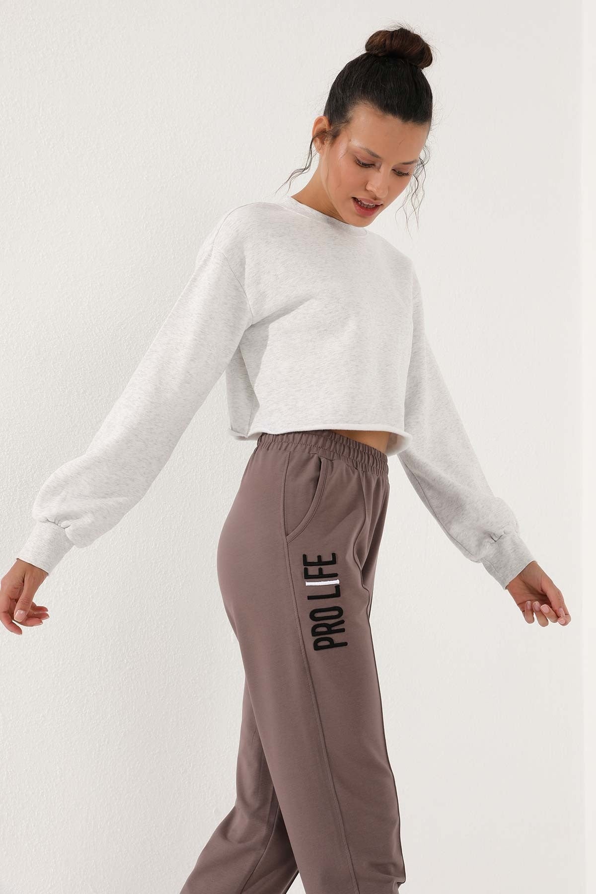 Women's Comfort Fit Elastic Cuff Embroidered Soil Writing Tracksuit Bottom - 94571