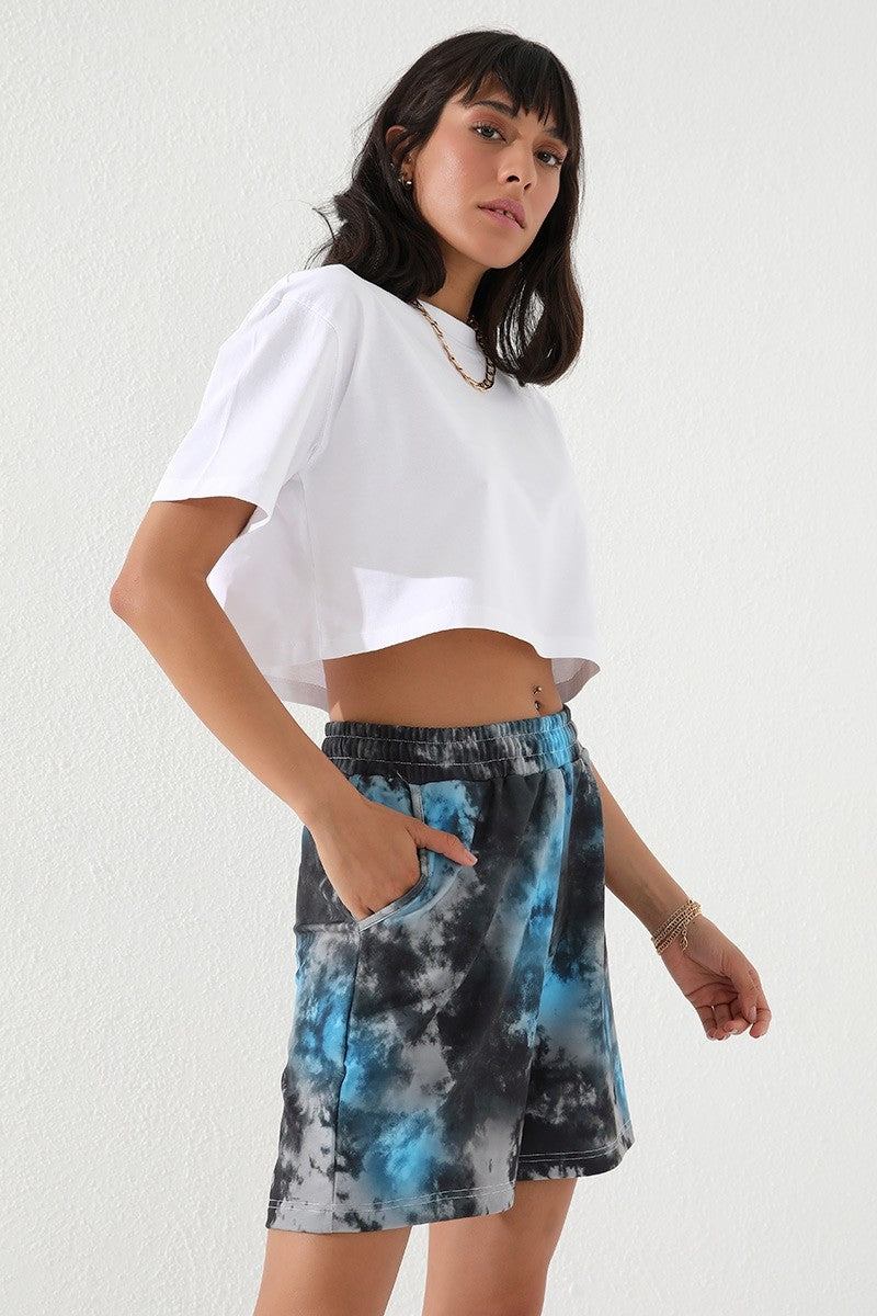 Turquoise Pattern Laced Comfort Fit Bermuda Women's Shorts - 91005