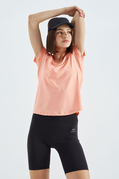 Basic Round Neck Short Sleeve Regular Fit V-Neck Women's T-Shirt - 97145