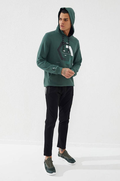 Green Geometric Print Standard Fit Men's Hooded Sweatshirt - 87870