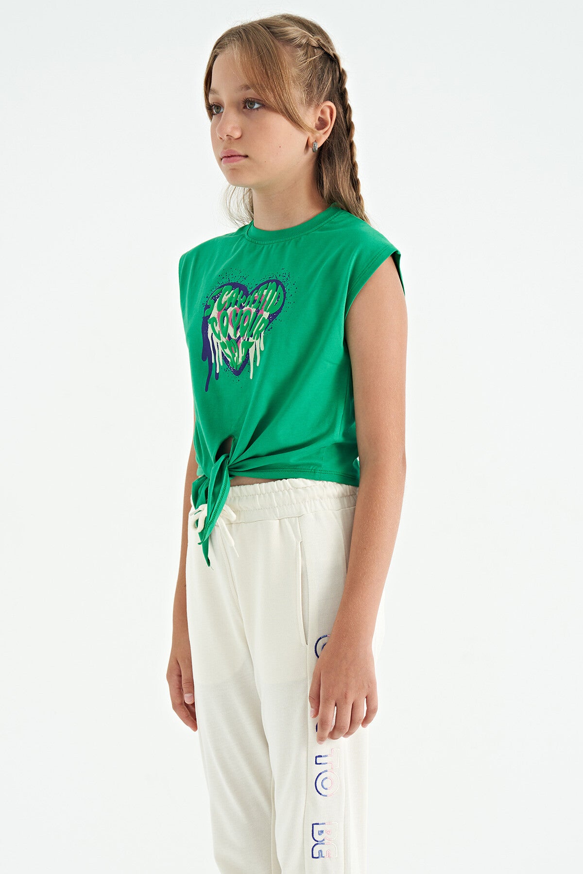 Green Heart Print Front Knot Detailed Comfortable Fit Girls T-Shirt - 75114