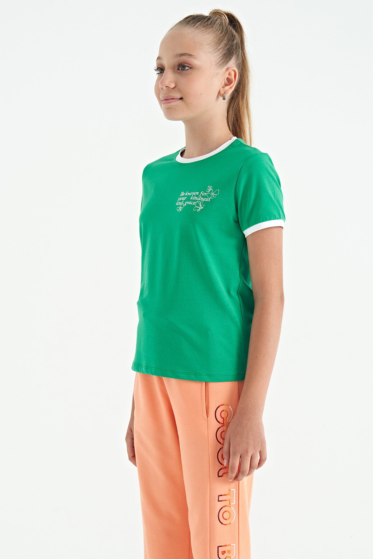 Green Minimal Print O Neck Comfort Fit Short Sleeve Girls T-Shirt - 75110