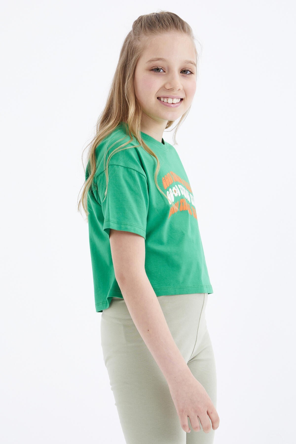 Green Oversize Colorful Print Drop Shoulder O Collar Girls Crop T-Shirt - 75038