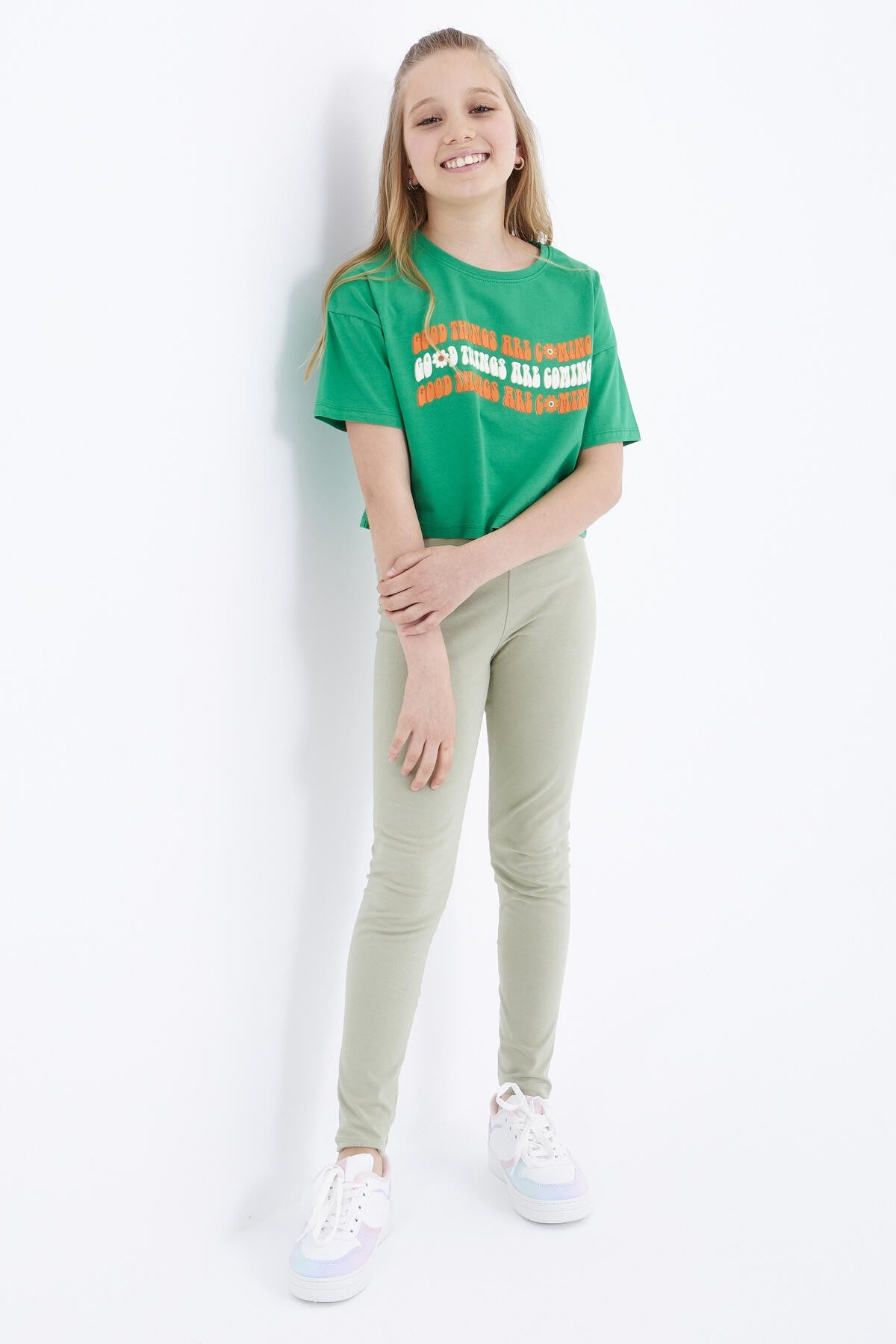 Green Oversize Colorful Print Drop Shoulder O Collar Girls Crop T-Shirt - 75038