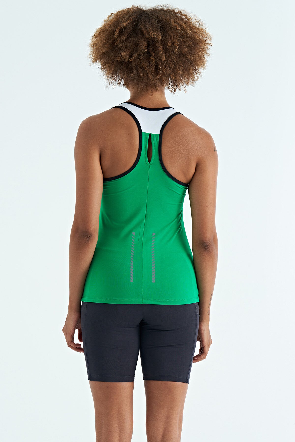 Green Back Detailed Print Standard Cut Women's Singlet - 97269