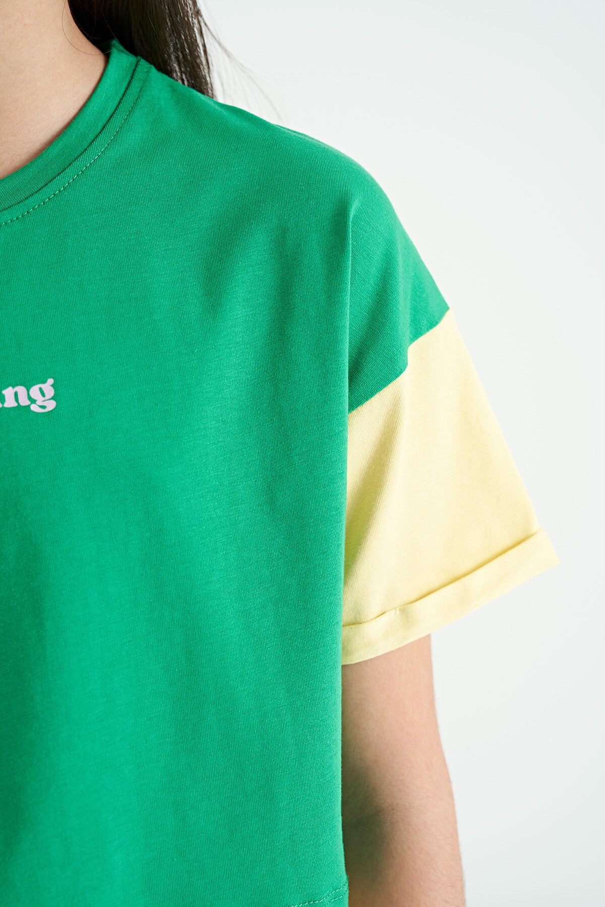 Green Print O Collar Low Shoulder Oversize Girl's T-Shirt - 75130