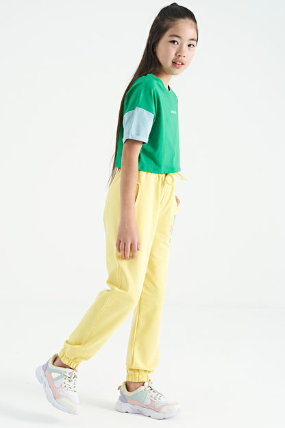 Green Print O Collar Low Shoulder Oversize Girl's T-Shirt - 75130
