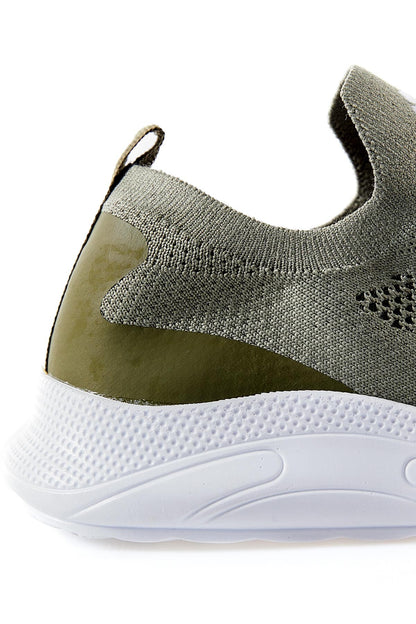 Green High Sole Slip-On Lightweight Flexible Women's Sports Shoes - 89207