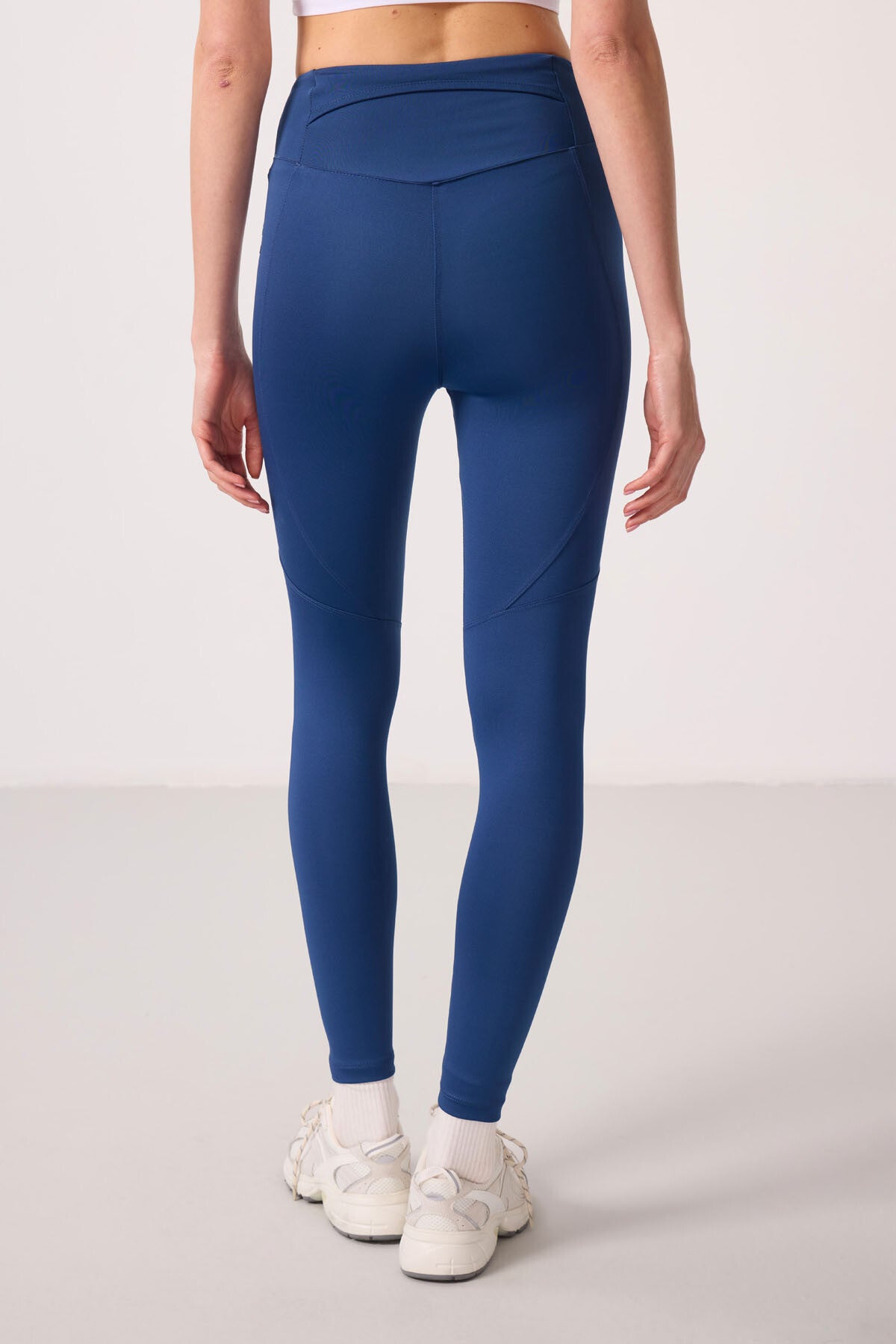 Parliament Polyester Standard Fit Flexible Performance Women's Tights - 94666
