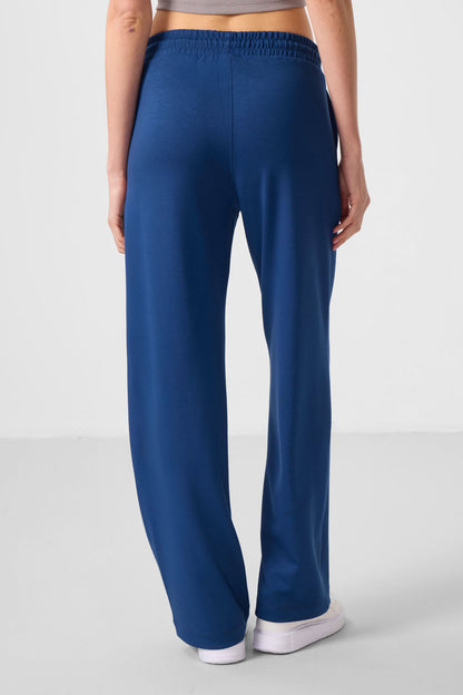 Parliament Soft Textured Pocket Front Stitch Detailed Women's Palazzo Trousers - 94670