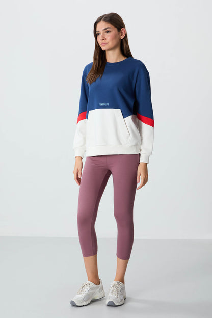Parliament Compact Cotton Thick Smooth Textured O-Collar Oversize Fit Women's Sweatshirt - 97289