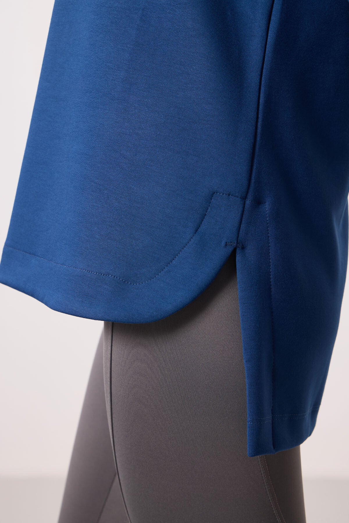 Parliament Soft Textured O Collar Comfort Fit Women's Tunic Sweatshirt - 97305