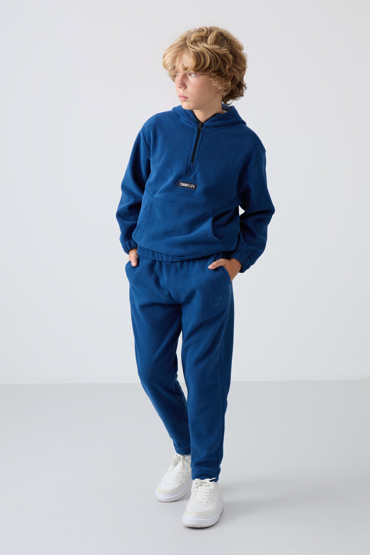 Parliament Thick Soft Textured Standard Fit Embroidered Fleece Boys' Tracksuit Bottom - 11219
