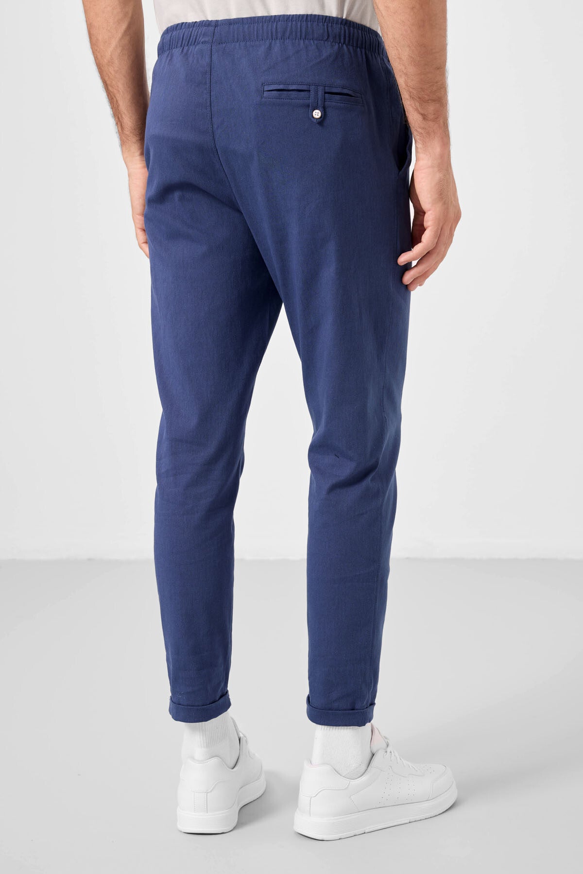 Standard Fit Weaving Lightweight Flexible Chino Men's Trousers - 82178