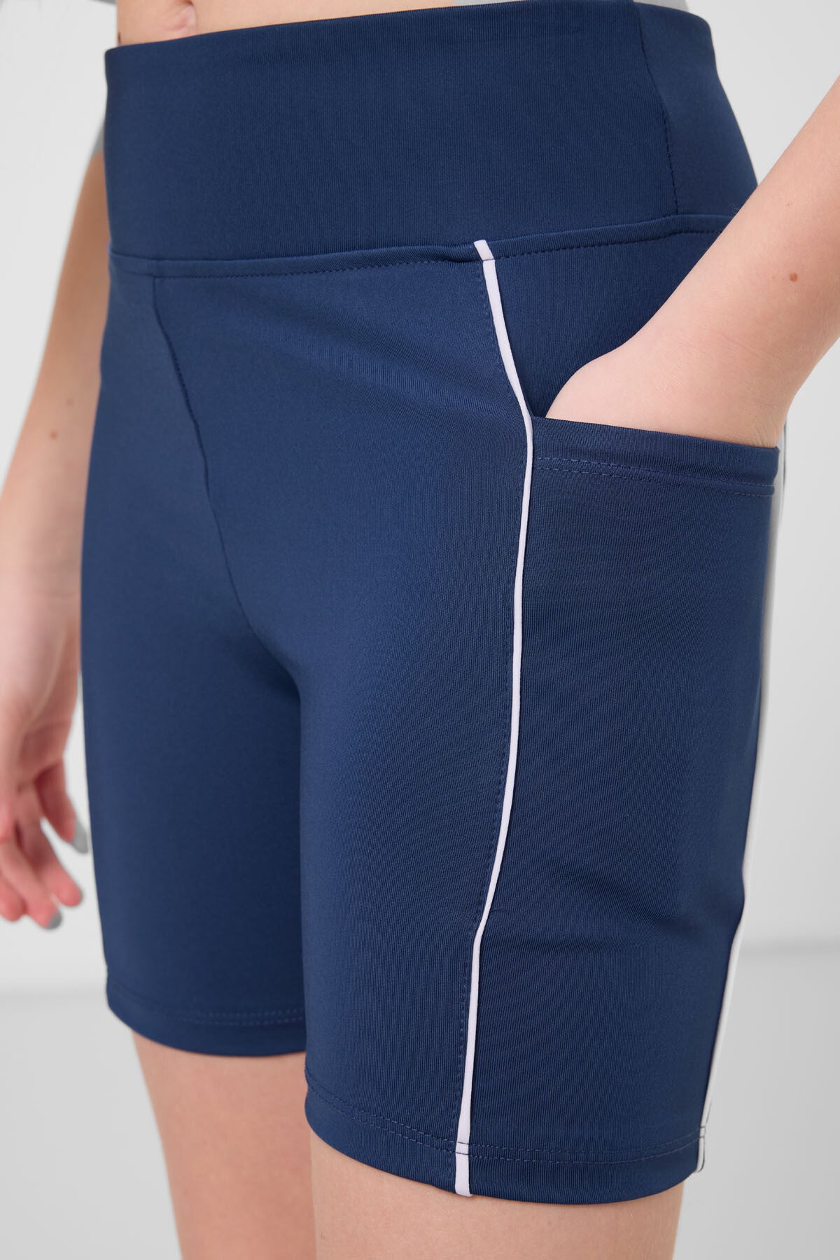 Flexible Standard Fit Basic Performance Tights - 75189