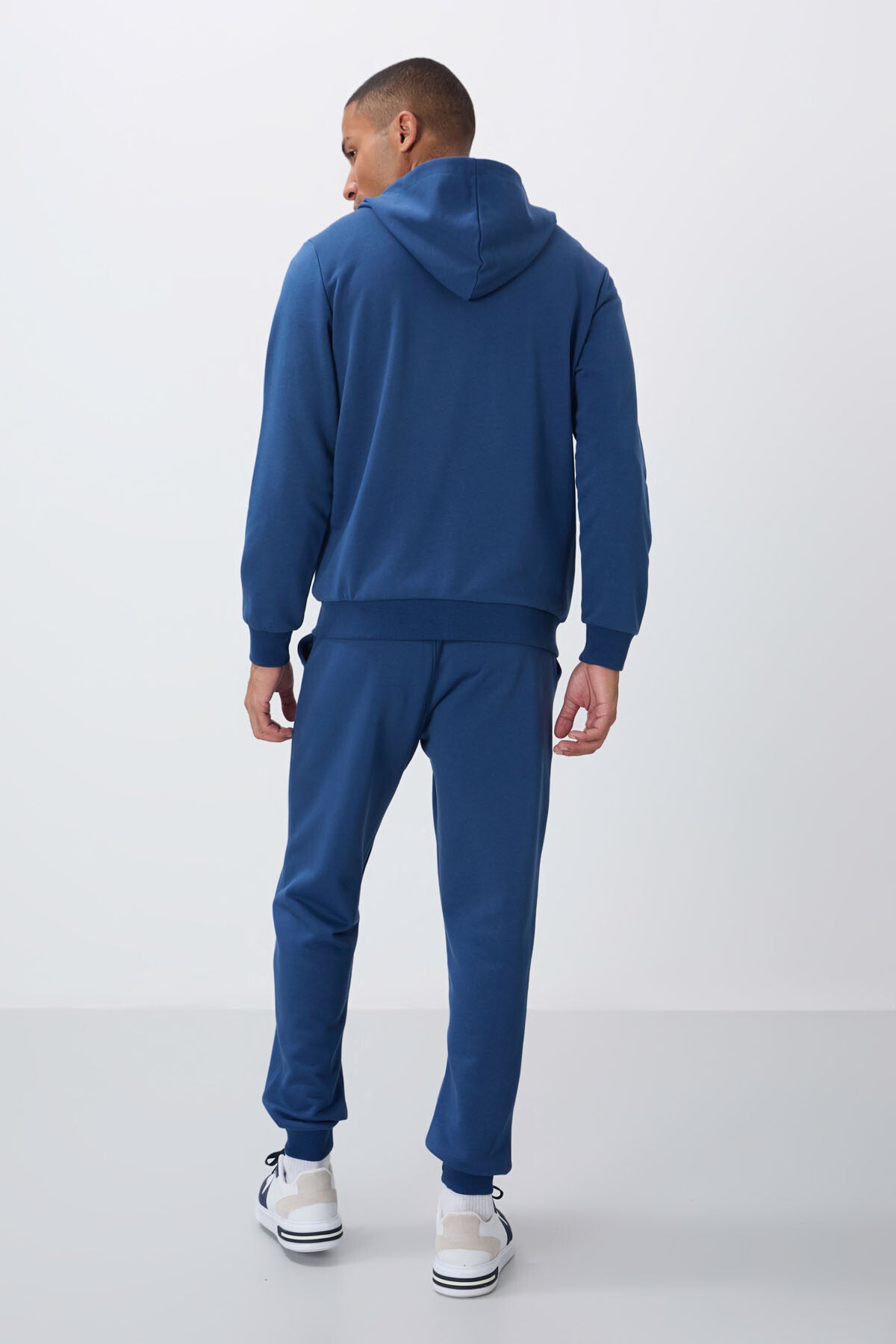 Parliament Compact Cotton Thick Smooth Textured Hooded Comfort Fit Men's Tracksuit Set - 85262