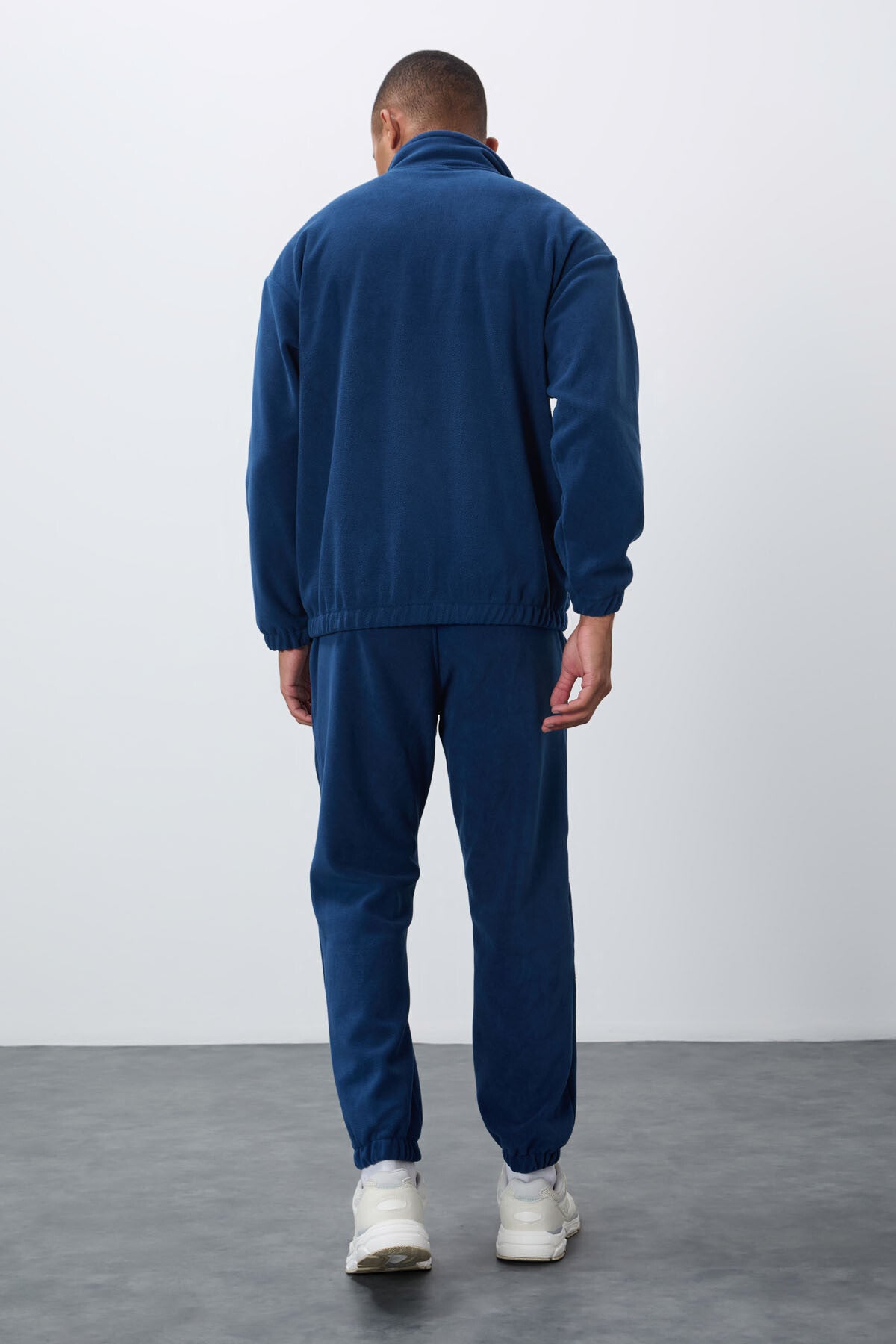 Parliament Thick Soft Textured Comfort Fit Embroidered Men's Tracksuit Set - 85269