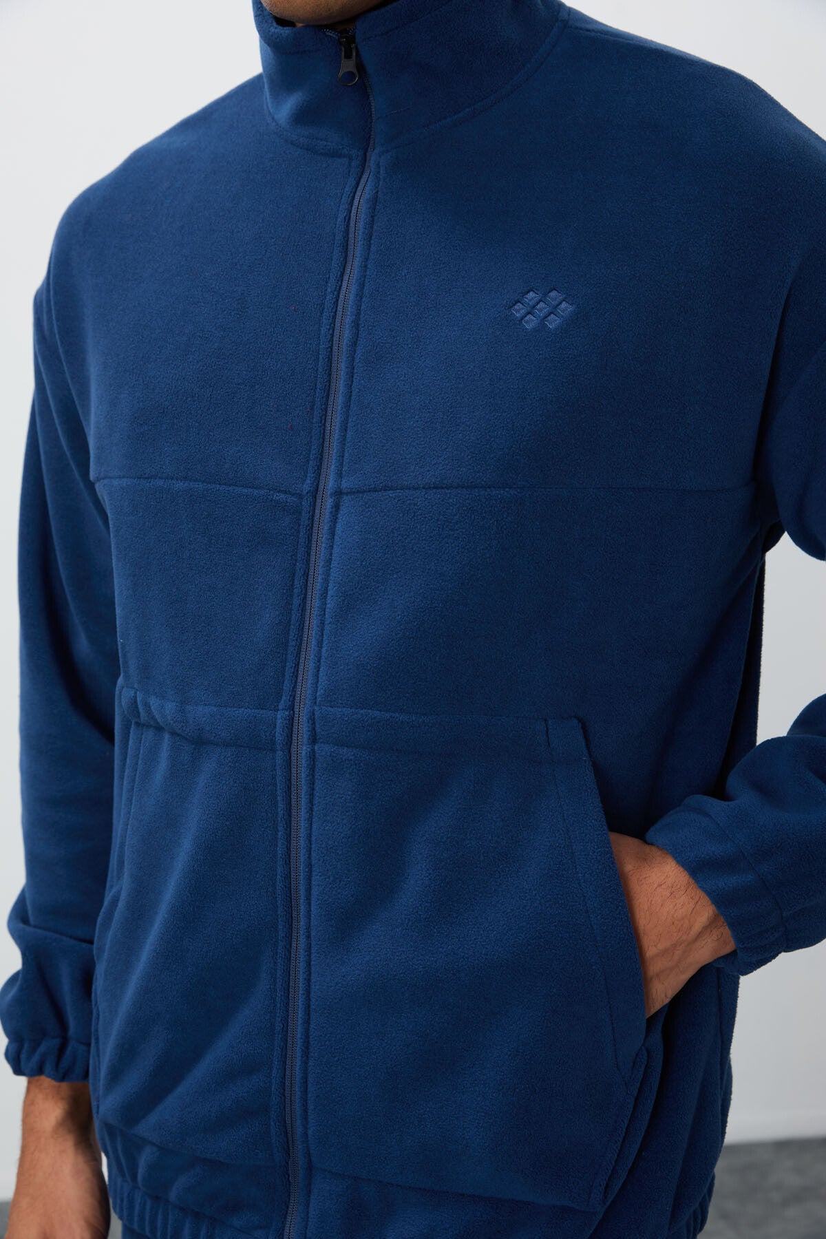 Parliament Thick Soft Textured Comfort Fit Embroidered Men's Tracksuit Set - 85269