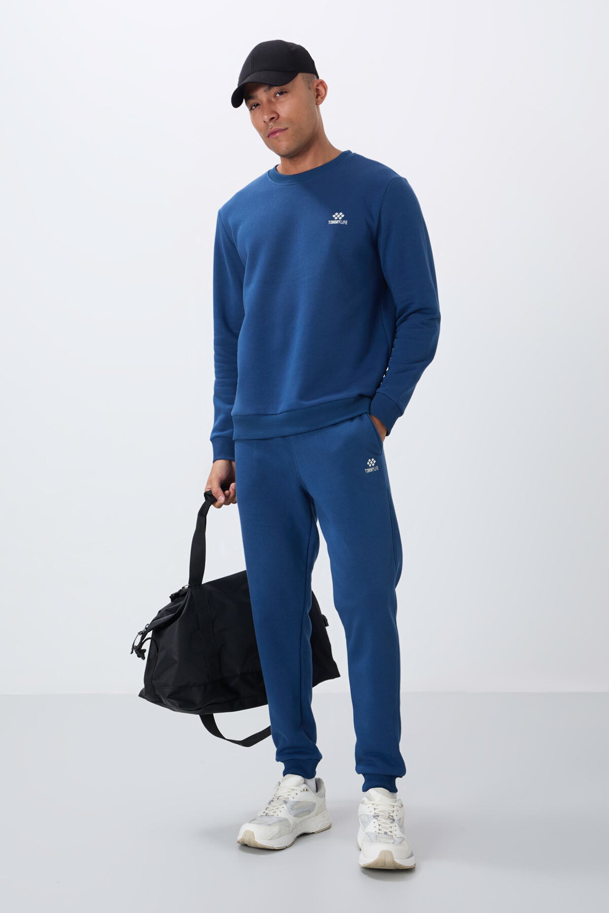 Parliament Cotton Thick Fleece-Lined Soft Textured Comfort Fit Embroidered Men's Tracksuit Set -85265