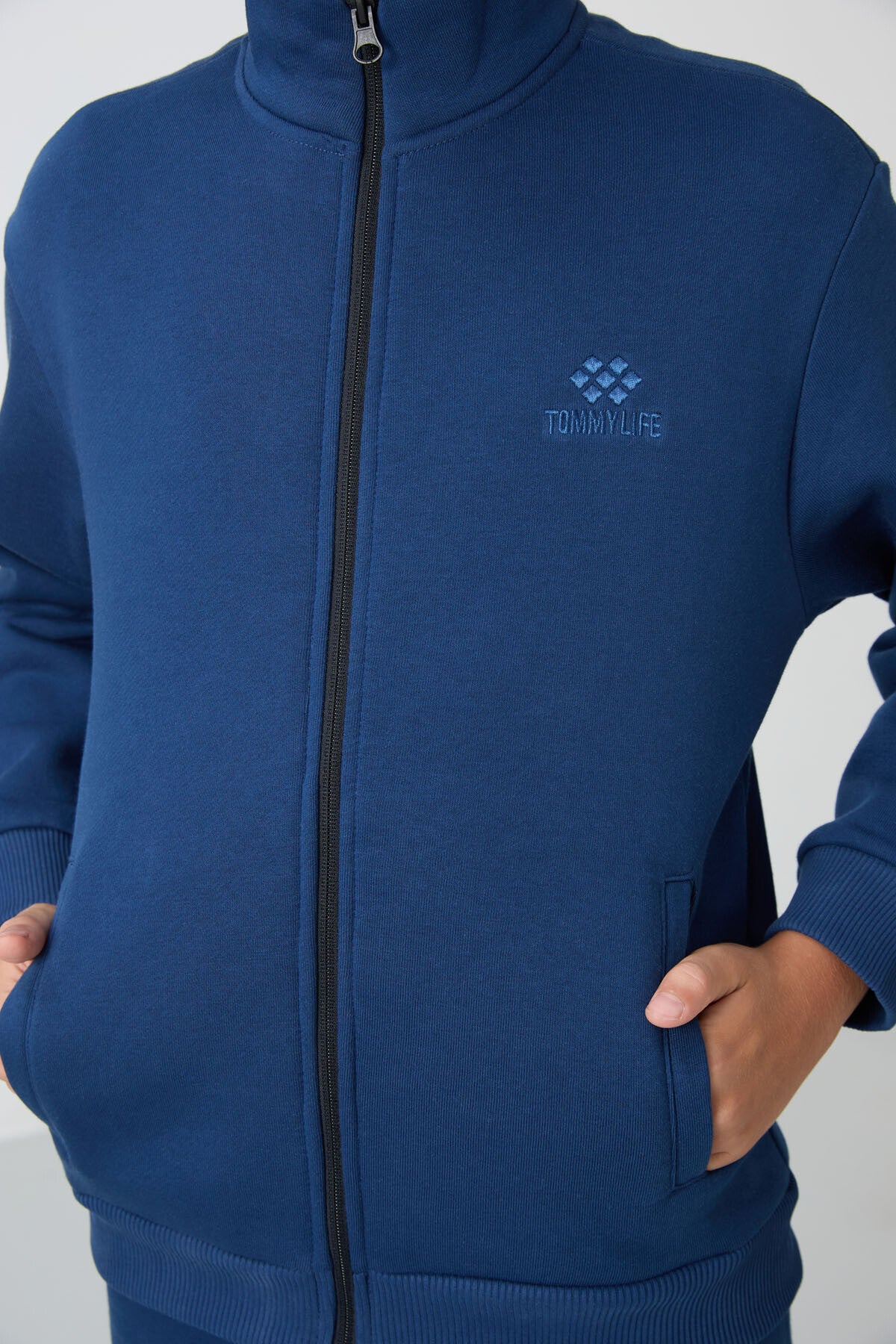 Standard fit, embroidered Tracksuit set - 11256