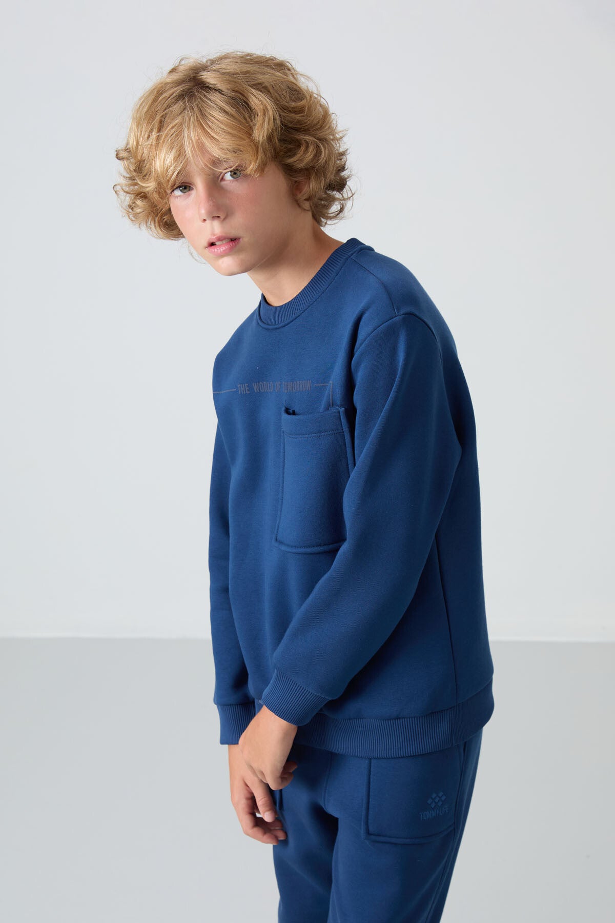 Parliament Cotton Thick Fleece-Lined Soft Textured Standard Fit Printed Boys' Tracksuit Set - 11257