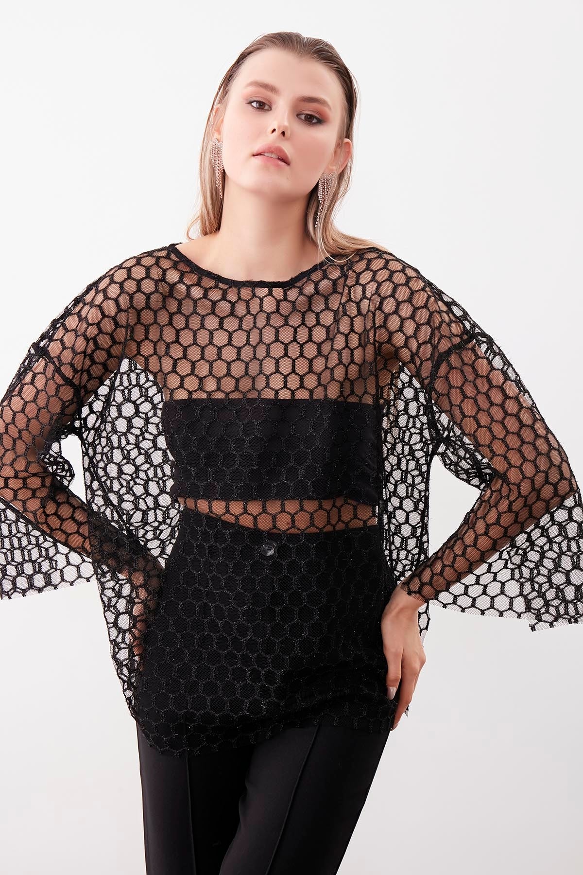 HONEYCOMB TRANSPARENT BLOUSE