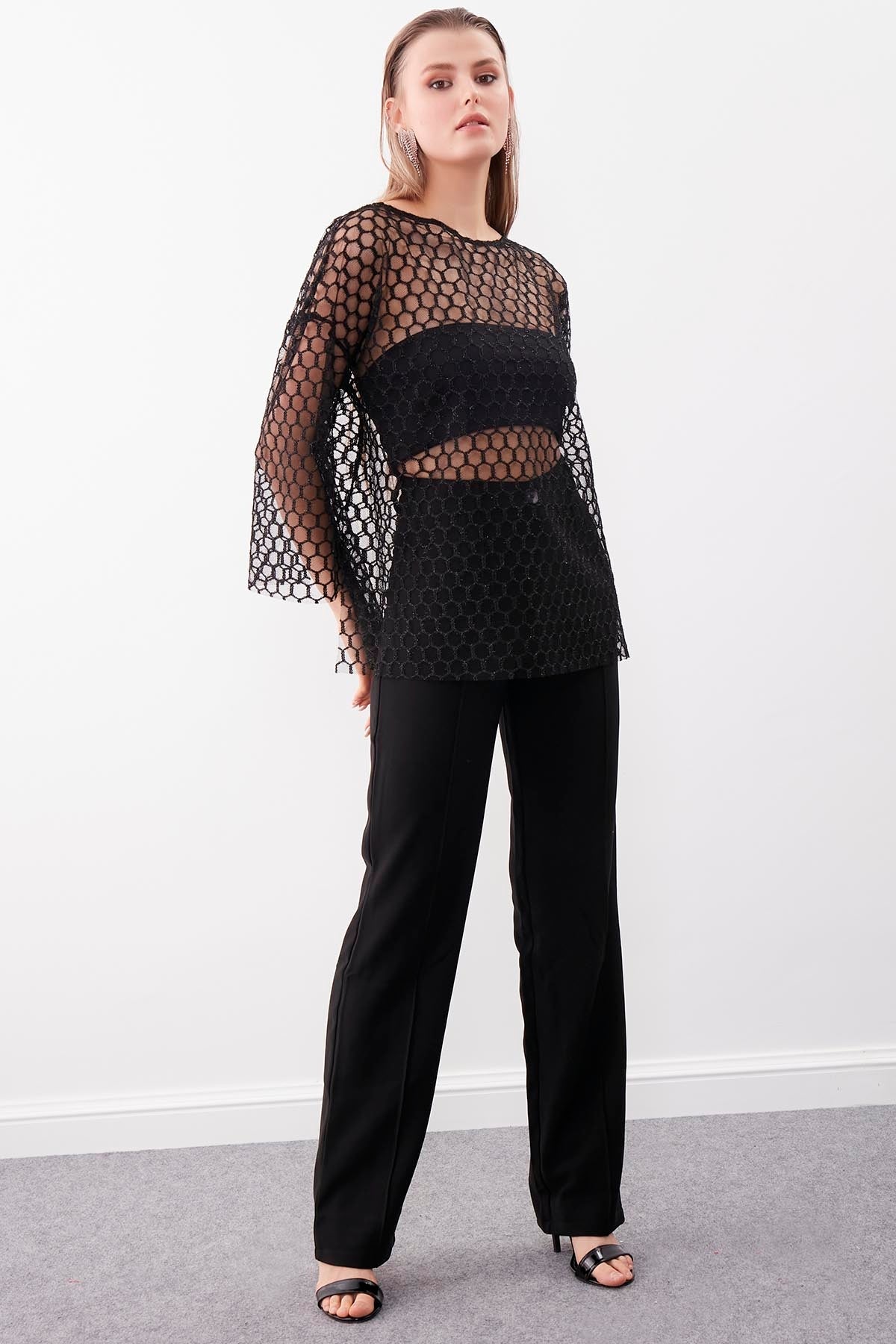 HONEYCOMB TRANSPARENT BLOUSE