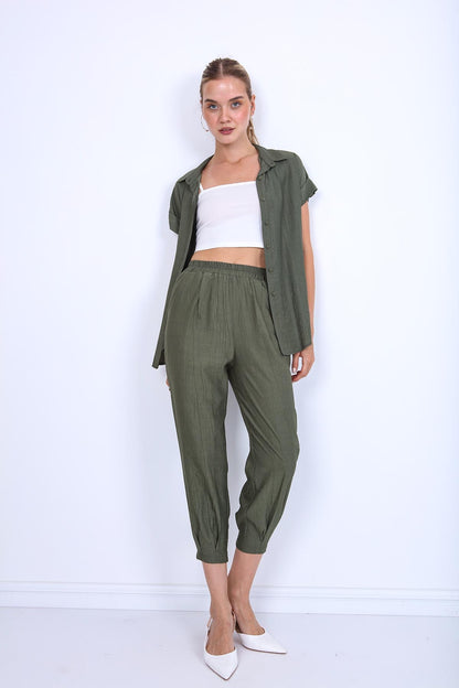 CROP TROUSERS