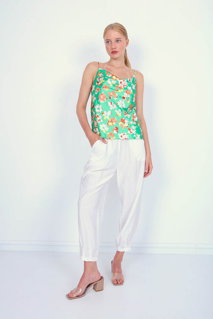 CROP TROUSERS