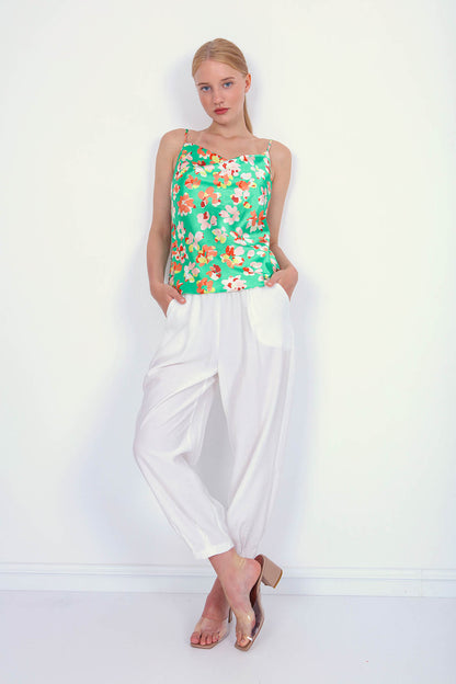 CROP TROUSERS